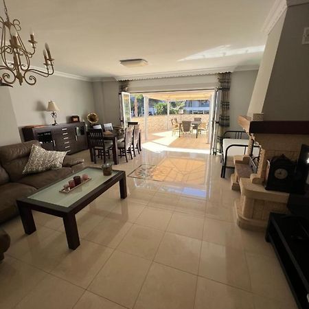 Апартаменты Casa Bajamar Playa Нерха Экстерьер фото
