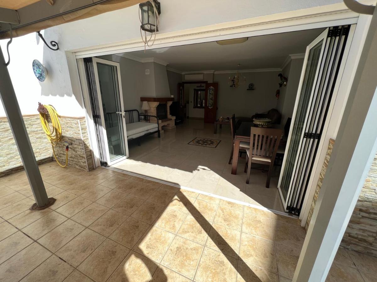 Апартаменты Casa Bajamar Playa Нерха Экстерьер фото